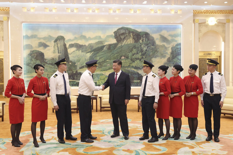 習(xí)近平在會見四川航空“中國民航英雄機組”全體成員時強調(diào) 學(xué)習(xí)(圖1)