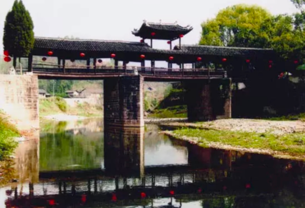 【HEF黨建小課堂100講】第五十七講：“兩把菜刀鬧革命”，他的家族，為革命犧牲數(shù)百人……(圖9)