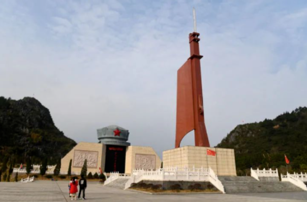 【HEF黨建小課堂100講】第六十二講：一口井里有100多紅軍戰士遺骸，他們犧牲時只有15至25歲！(圖5)