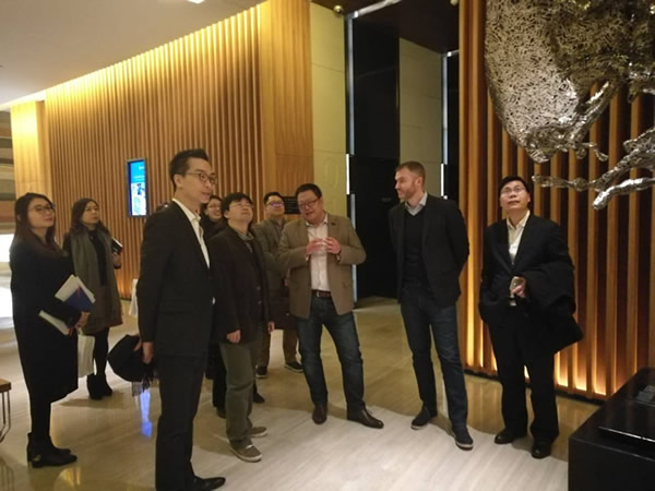 朝陽區(qū)總部企業(yè)聯(lián)合會走訪太古地產(chǎn)(圖3) 朝陽區(qū)總部企業(yè)聯(lián)合會走訪太古地產(chǎn)(圖3)