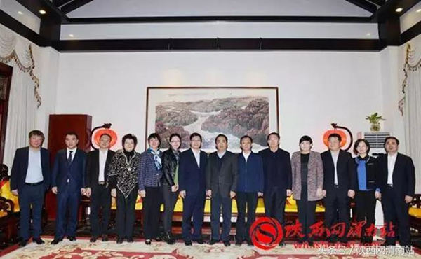 北京市朝陽(yáng)區(qū)總部企業(yè)聯(lián)合會(huì)應(yīng)邀赴陜西渭南進(jìn)行商務(wù)考察(圖2) 北京市朝陽(yáng)區(qū)總部企業(yè)聯(lián)合會(huì)應(yīng)邀赴陜西渭南進(jìn)行商務(wù)考察(圖2)