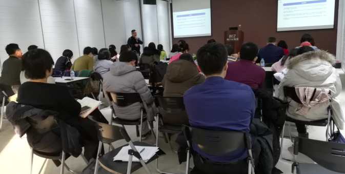 朝陽區(qū)外籍人才申請通過積分評估辦理“中國綠卡” 政策說明會成功舉辦(圖1) 朝陽區(qū)外籍人才申請通過積分評估辦理“中國綠卡” 政策說明會成功舉辦(圖1)